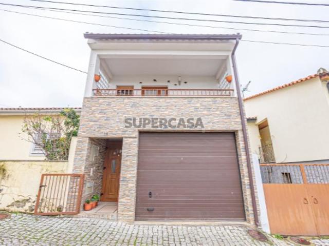 Casa venda em Argeriz, Vila Real
