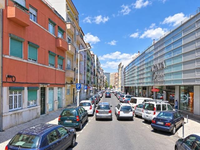 Apartamento venda em Bairro Portugal Novo, Lisboa