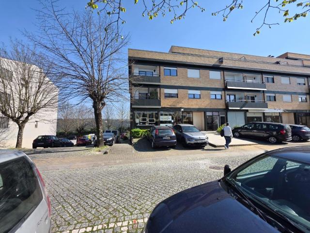 Apartamento venda em Milhundos, Marecos