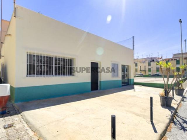 Armazém venda em Vila Real De Santo António, Faro