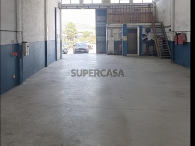 Armazém venda em Setúbal (São Julião, Nossa Senhora da Anunciada e Santa Maria da Graça), Setúbal