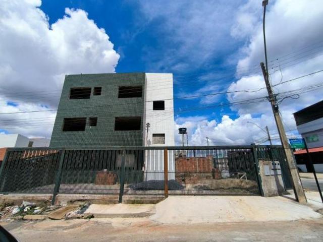 Apartamento venda em Região Geográfica Imediata do Distrito Federal, Região Integrada de Desenvolvimento do Distrito Federal e Entorno