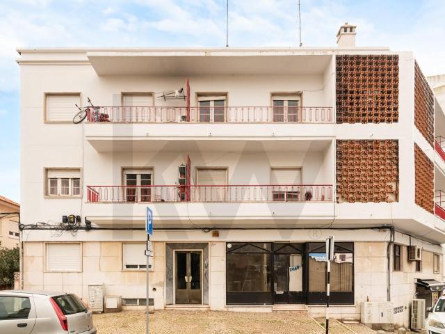 Prédio venda em Cova da Piedade, Almada