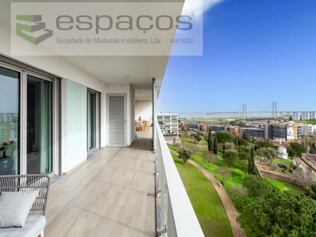 Apartamento venda em Santiago Dos Velhos, Lisboa