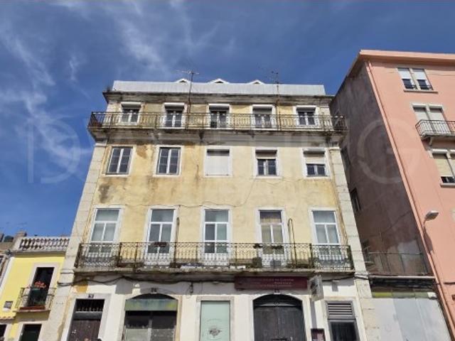 Prédio venda em Estrela, Lisboa