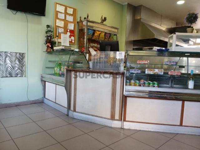 Armazém venda em Verderena, Setúbal