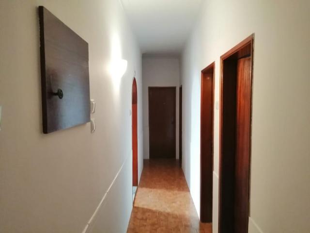Quarto alugar em Cova da Piedade, Almada