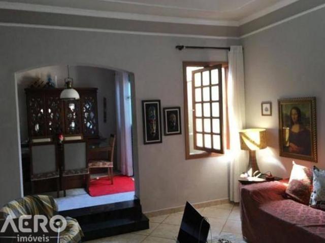 Casa venda em Região Imediata de Bauru, Bauru