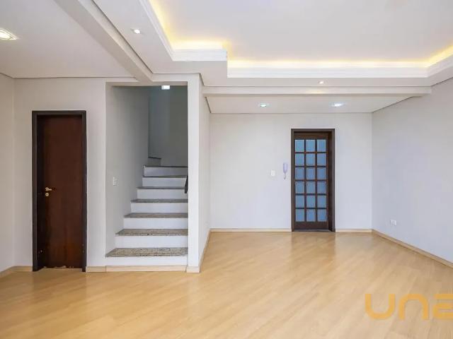 Casa aluguel em Novo Mundo, Curitiba