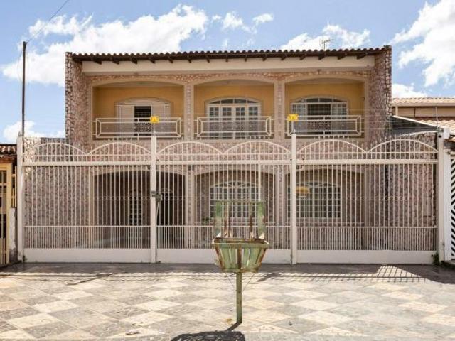 Casa venda em Região Geográfica Imediata do Distrito Federal, Região Integrada de Desenvolvimento do Distrito Federal e Entorno