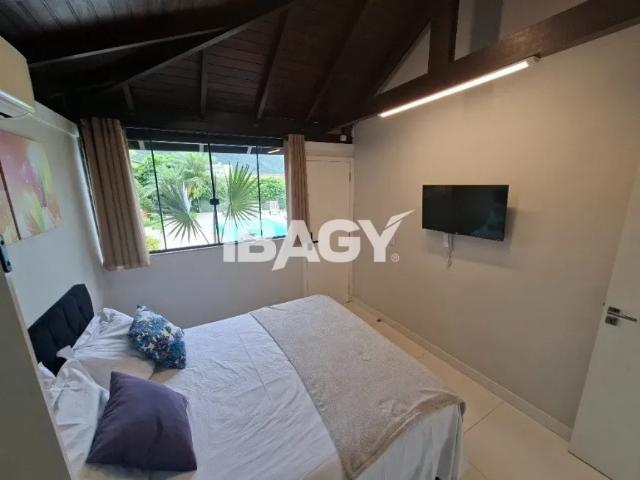 Apartamento aluguel em Região Geográfica Imediata de Florianópolis, Desterro