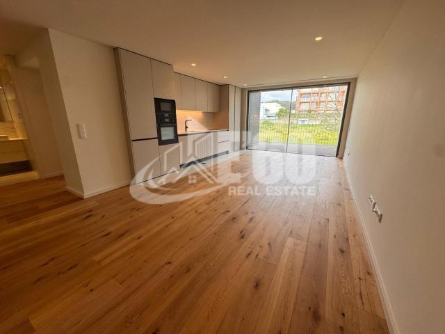 Apartamento venda em Vila Nova De Gaia, Porto