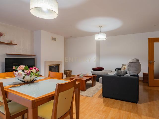 Apartamento venda em Casais de São Romão, Leiria