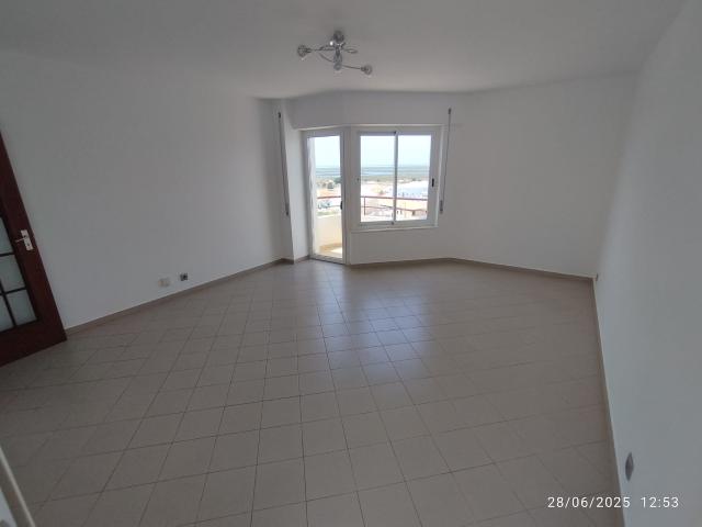 Apartamento alugar em Faro