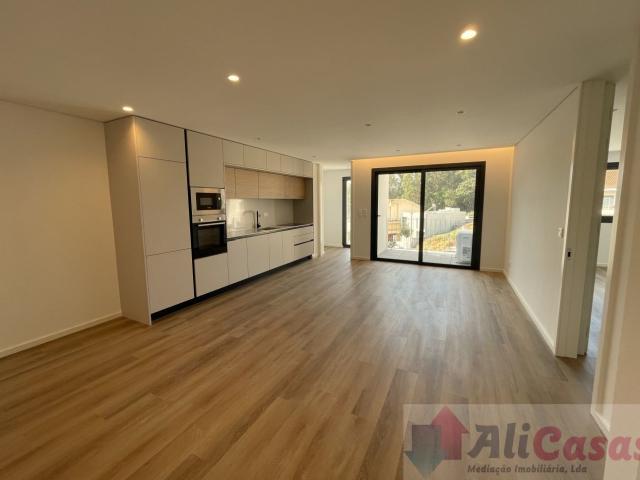 Apartamento alugar em Gondomar (São Cosme), Valbom e Jovim, Gondomar
