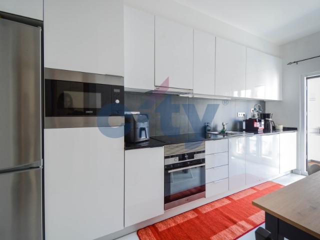 Apartamento venda em Santiago Dos Velhos, Lisboa