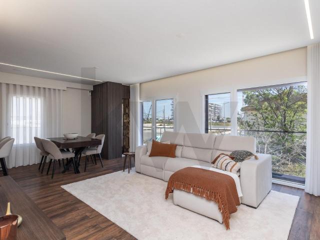 Apartamento venda em Póvoa De Santa Iria, Lisboa