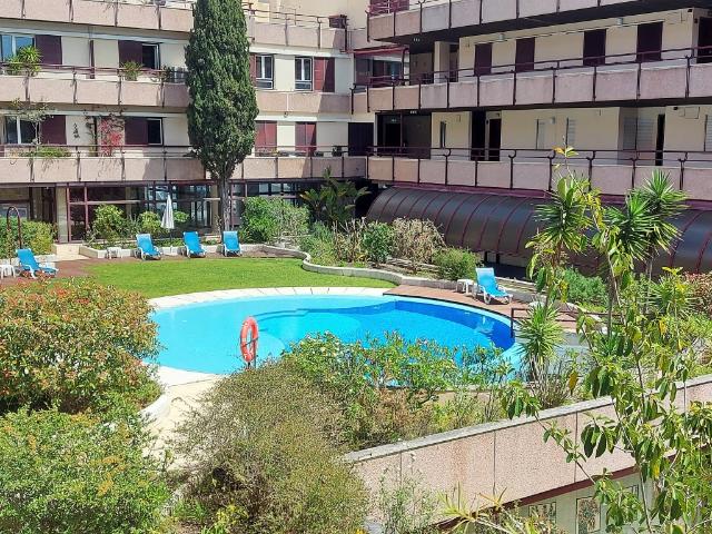 Apartamento alugar em Santo António do Estoril, Cascais