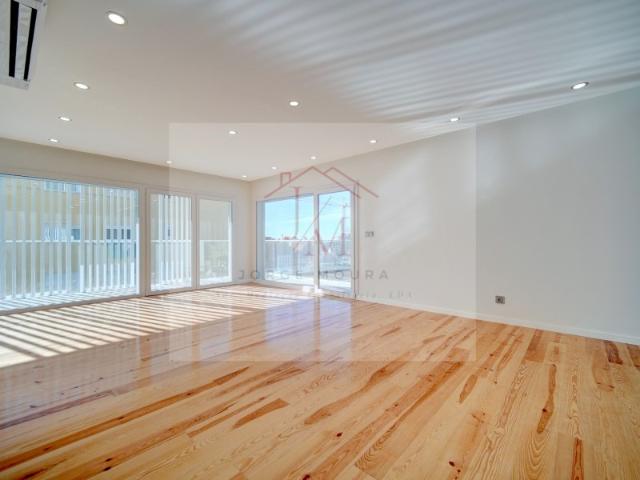 Apartamento venda em Visconde da Luz, Cascais