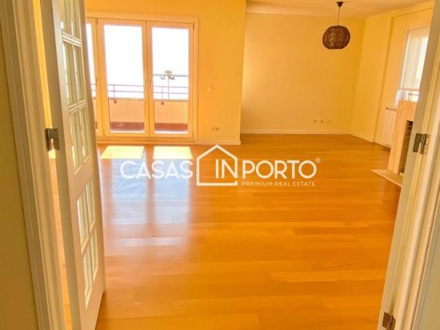Apartamento alugar em Porto