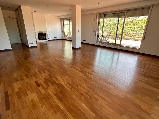 Apartamento alugar em Porto, Aldoar