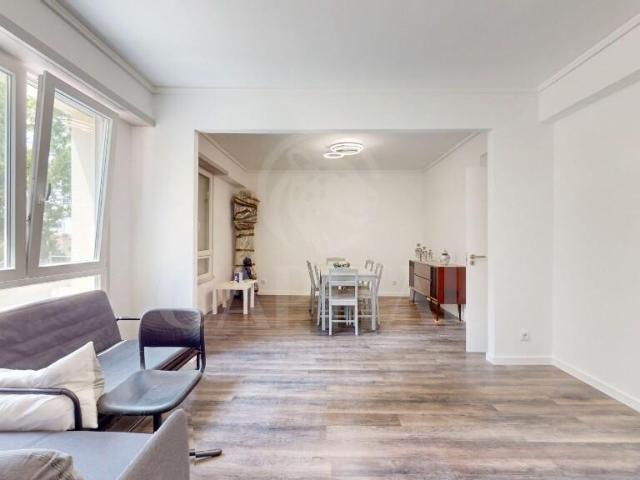 Apartamento alugar em Santiago Dos Velhos, Lisboa