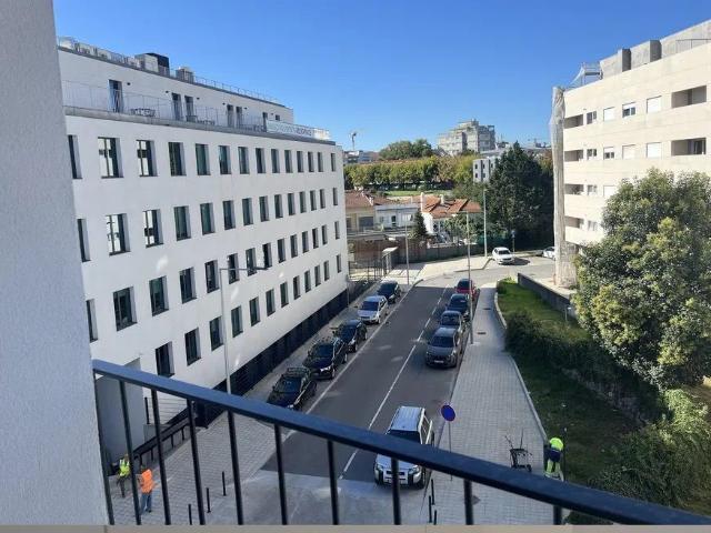 Apartamento alugar em Agra do Amial, Porto