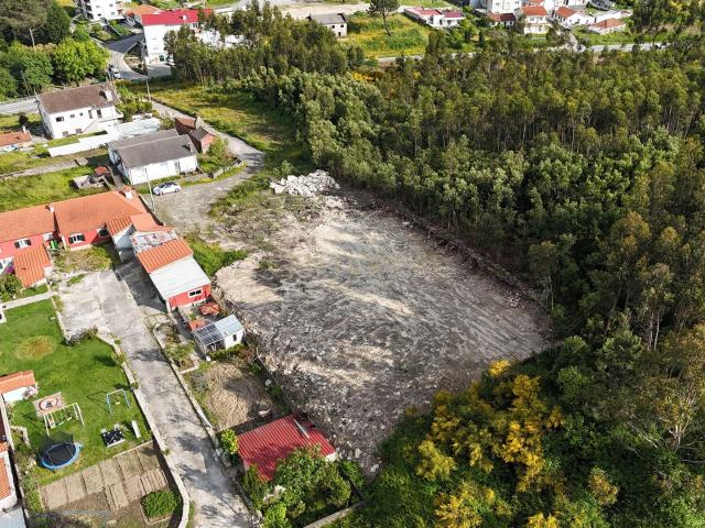 Terreno venda em Lousada, Porto