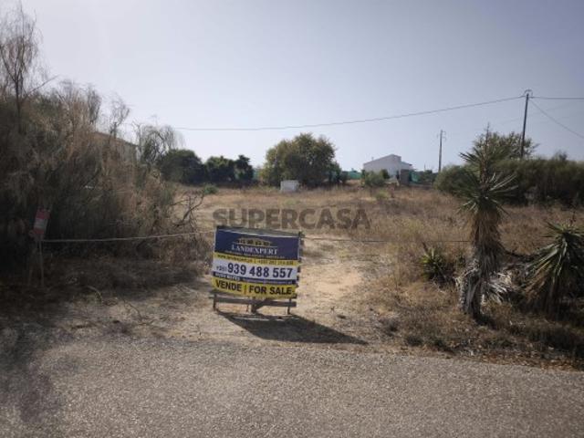 Terreno venda em Armação de Pêra, Faro