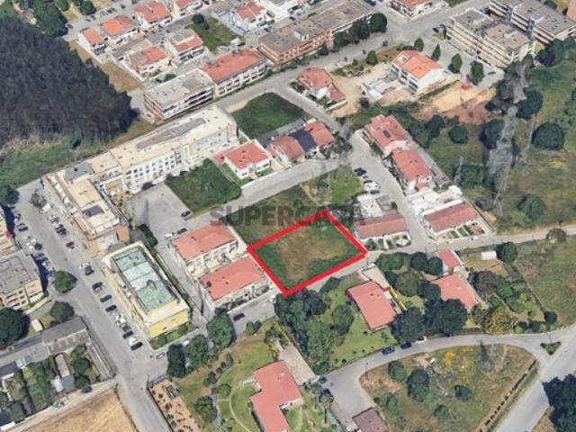 Terreno venda em Maia, Gueifães