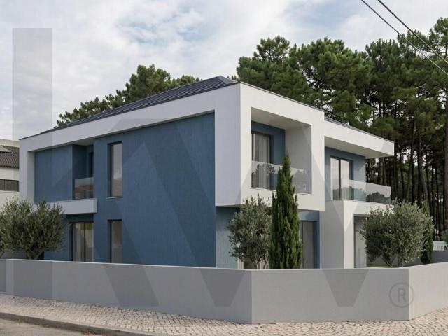 Terreno venda em Almada, Setúbal