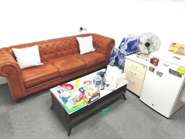 Room for rent in Tanjong Pagar