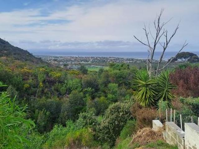 Land for sale in Baardskeerdersbos, Western Cape
