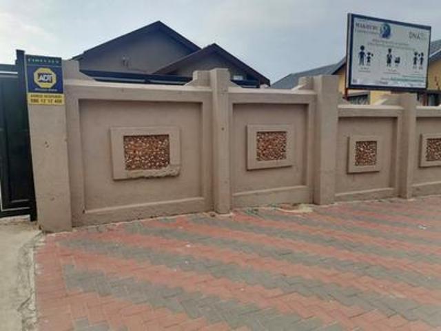 House for sale in Johannesburg, City of Johannesburg Metropolitan Municipality