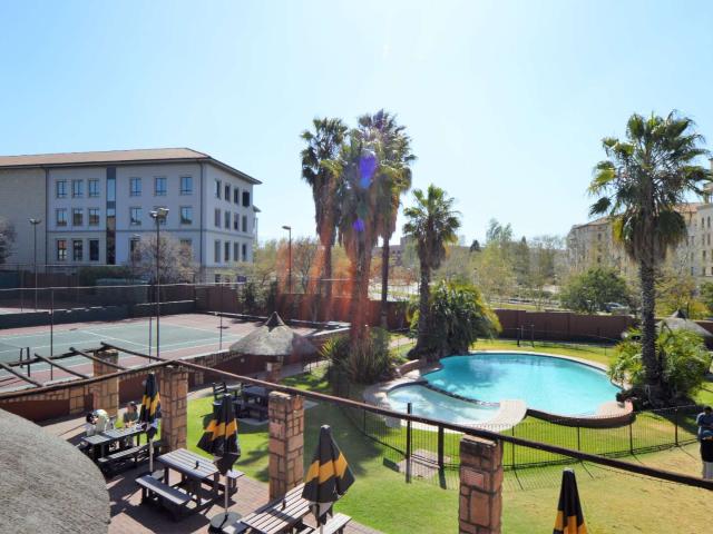 Apartment for rent in Magaliessig, Randburg