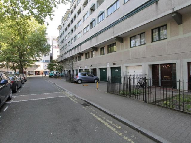 Room for rent in St. John's Wood, Greater London