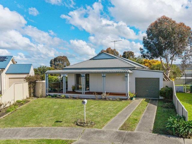 House for sale in Hamilton, Victoria
