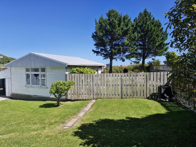 House for sale in Cobden
