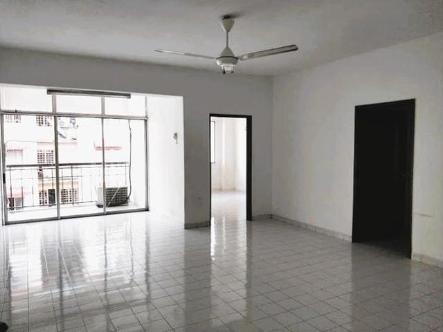 Apartment for sale in Country Heights Damansara, Kuala Lumpur