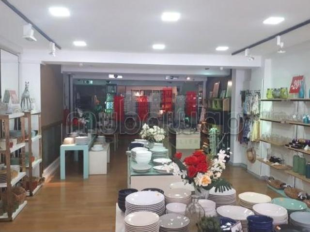 Local commercial vente à Anfa, Gharb-Chrarda-Beni Hssen