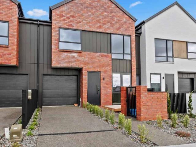 Townhouse for rent in Hamilton City, Waikato