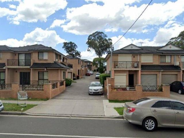 House for rent in Fairfield Heights