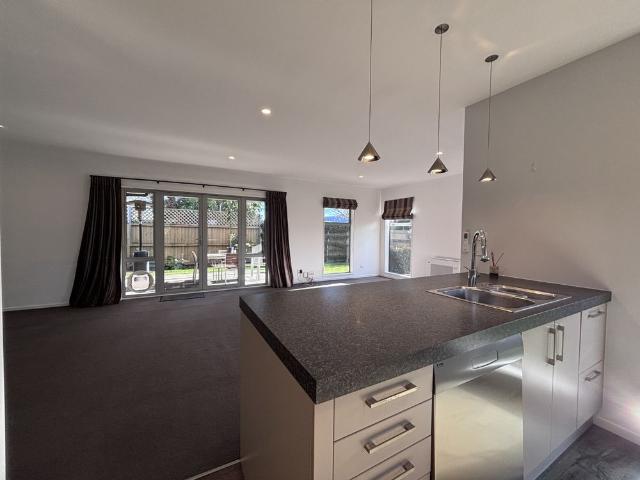 House for rent in Chaslands, Canterbury