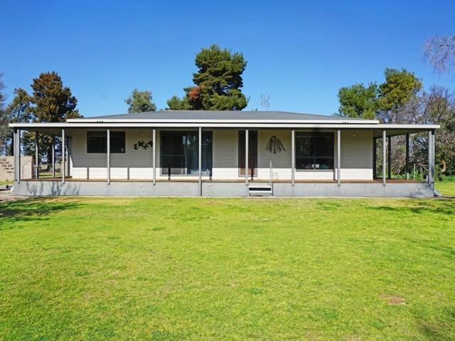 Cottage for sale in Bland, New South Wales