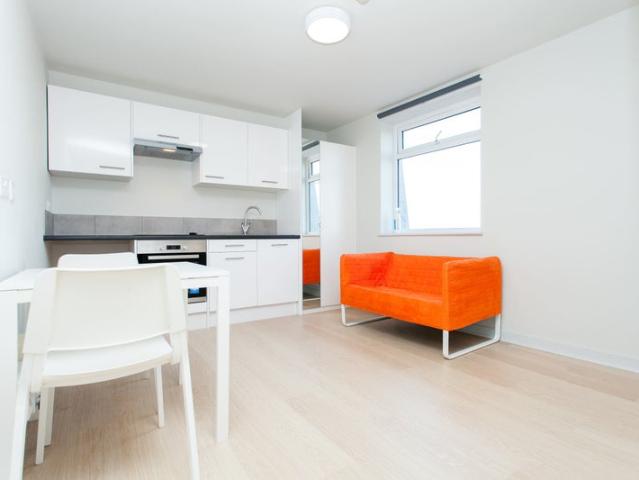 Studio for rent in Clapton, Lower Clapton