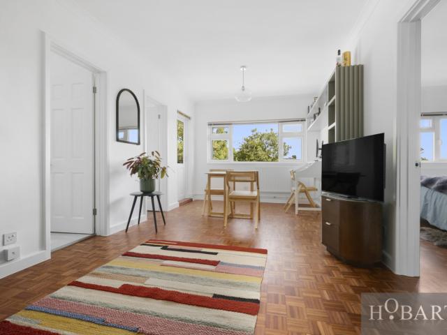 Apartment for rent in Stroud Green, Greater London
