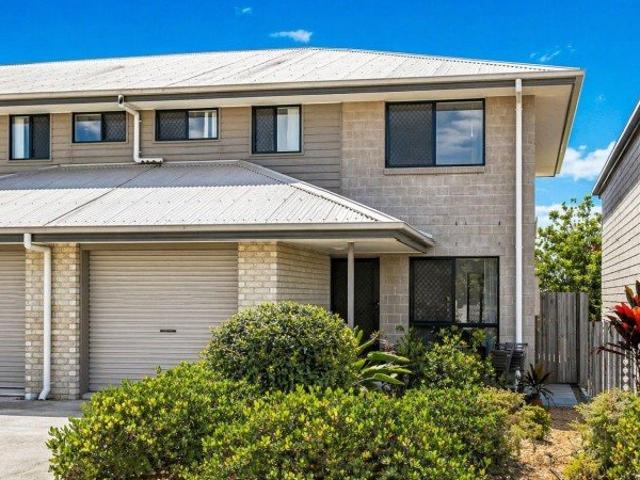 Townhouse for sale in Toombul, Queensland