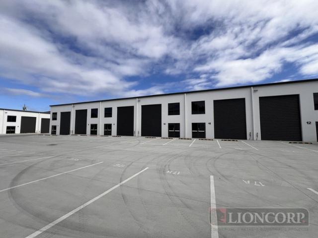 Warehouse for rent in Toombul, Queensland