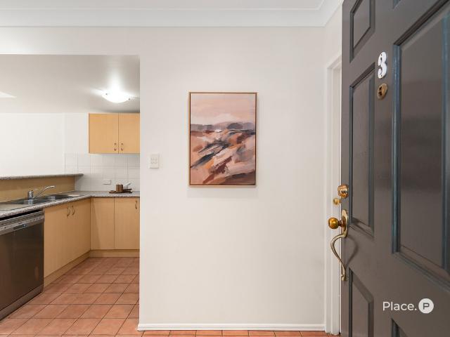 Townhouse for sale in Toombul, Queensland