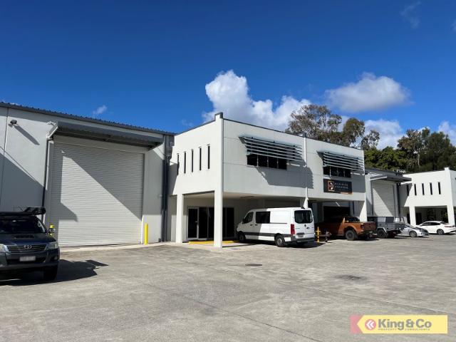 Warehouse for rent in Toombul, Queensland